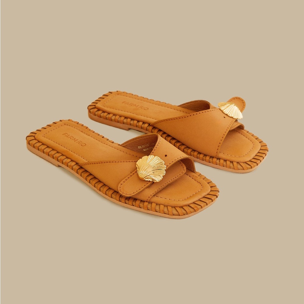 FARM Rio Caramel Sandal Slipper Size 9 Sold Out Online